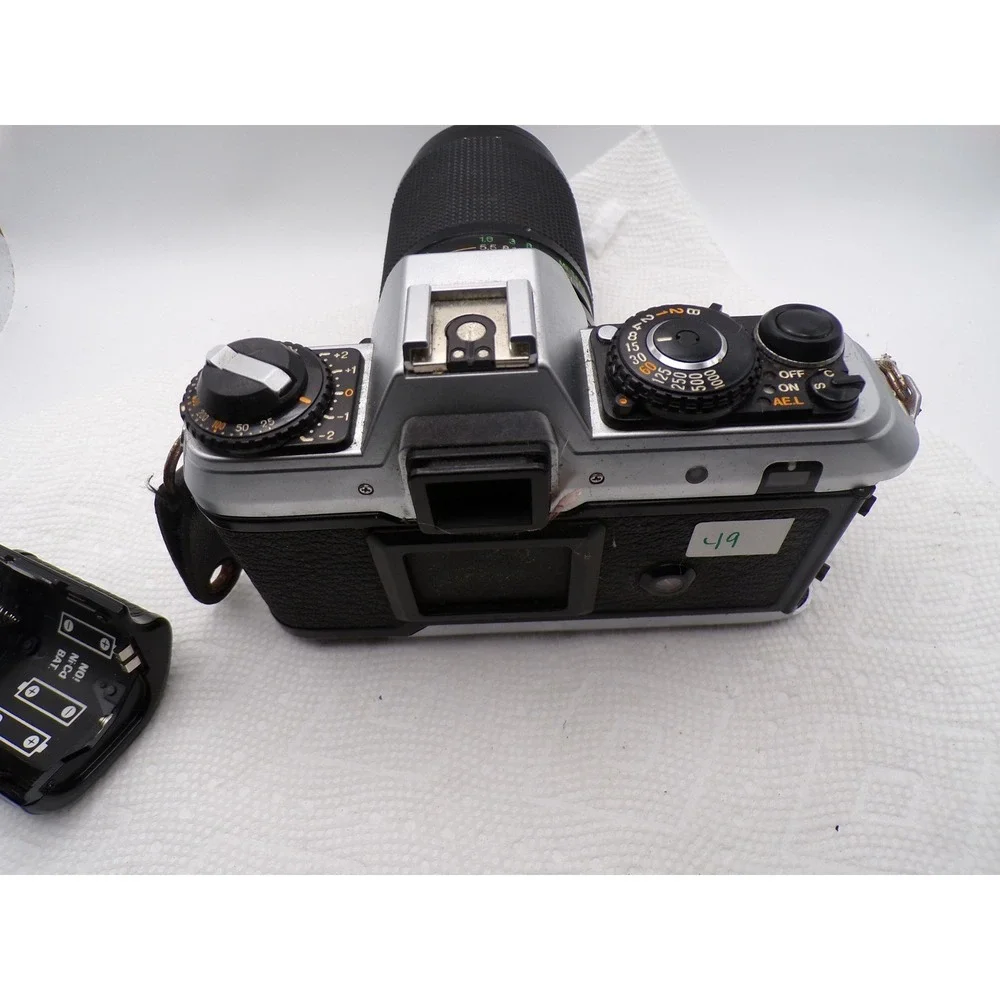 Konica FT-1 Motor 35mm‎ SLR Film Camera Zoom Lens Vintage Photography Untested - Picture 4 of 4